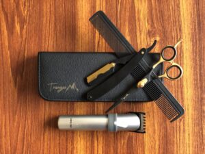 Personal Barber Kit for Men Basic Pack with Small Trimmer